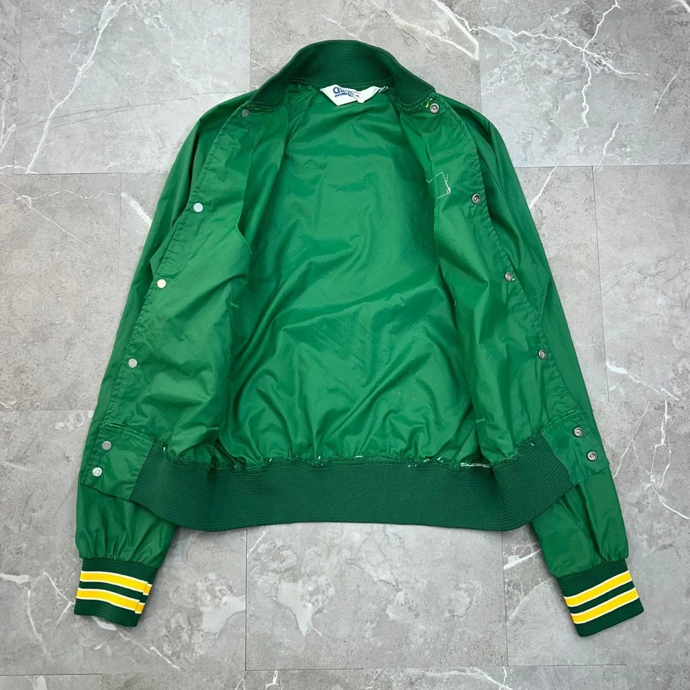 Vintage Notre Dame Fighting Irish Jacket Youth XL Distressed Windbreaker Patch